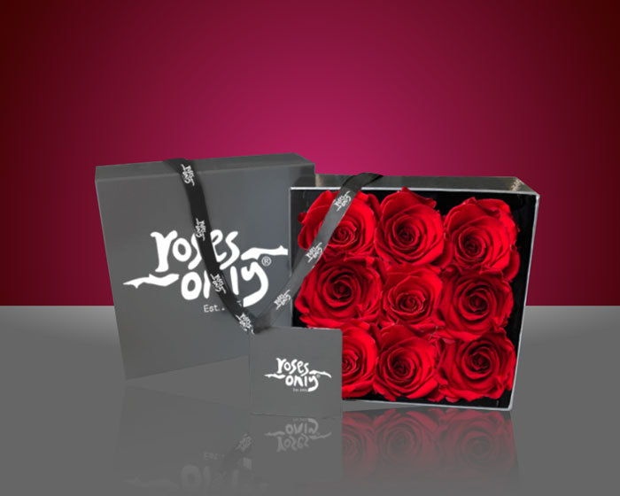 infinity preserved roses valentines